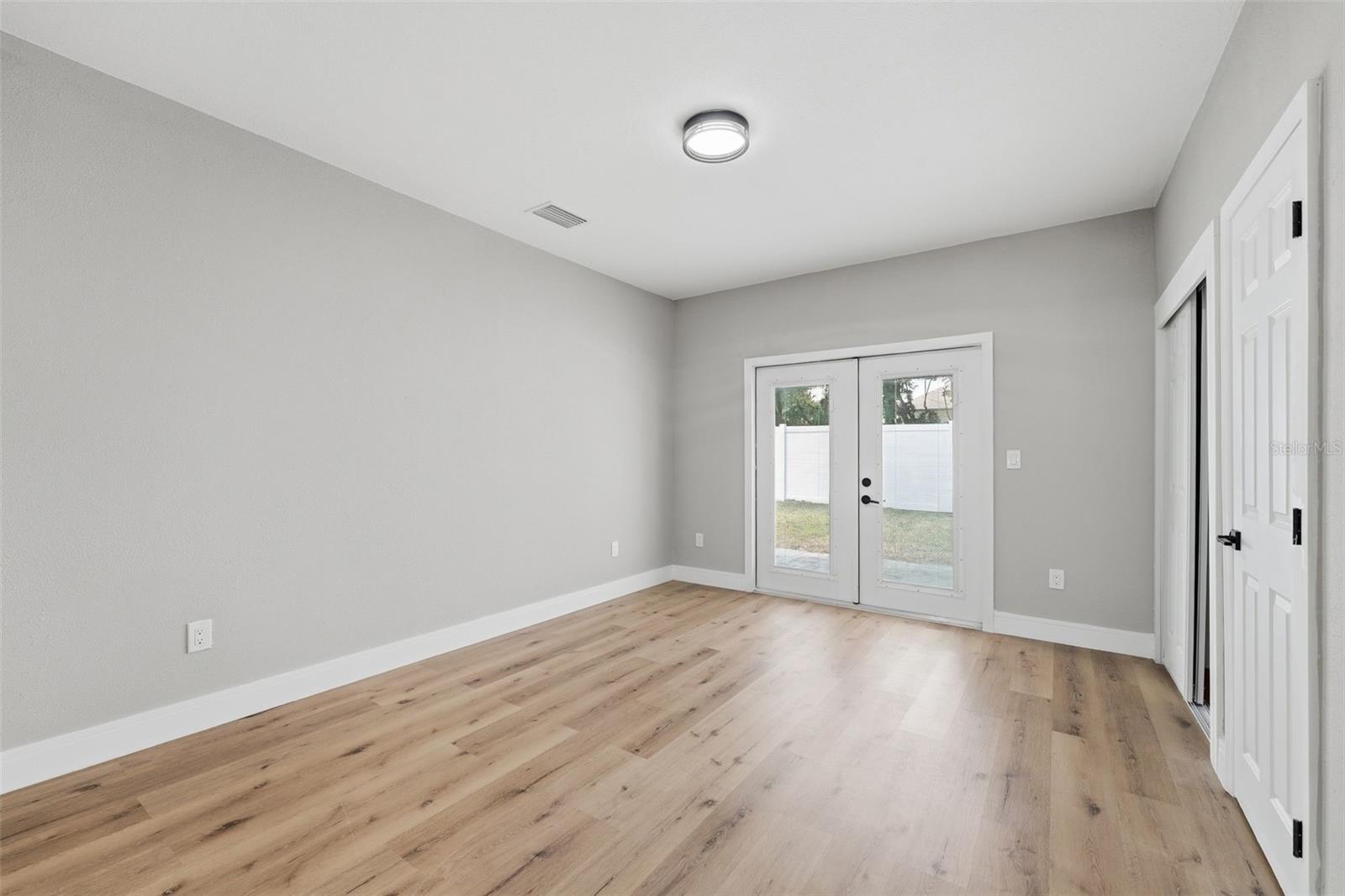 DREAM LAKE HEIGHTS - Residential