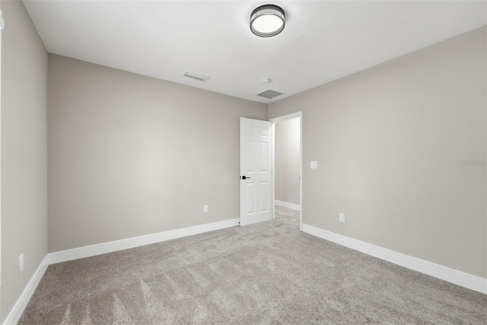 DREAM LAKE HEIGHTS - Residential