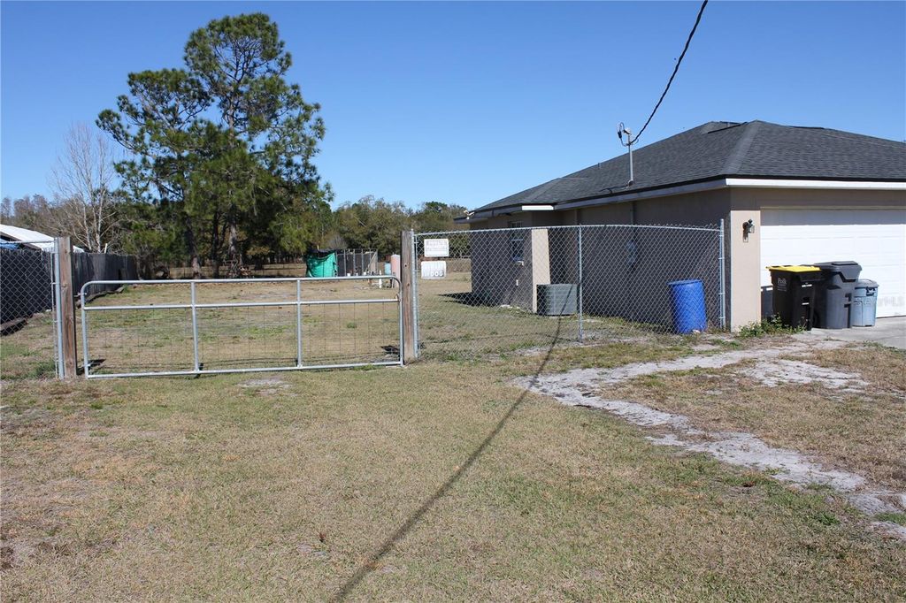 Photo of 7238 Evergreen Loop, Polk City, FL 33868 (MLS # K4903242)