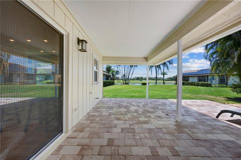 A home in PALM BEACH GARDENS