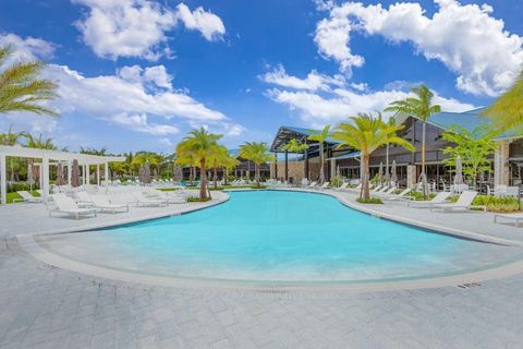 A home in PALM BEACH GARDENS