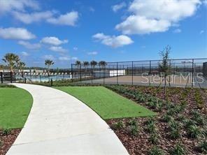 VILLAGES/MINNEOLA HILLS - Residential