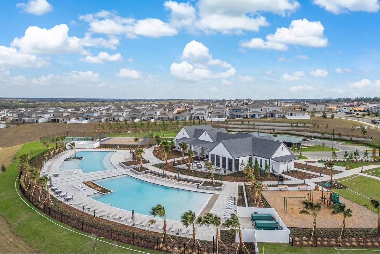 VILLAGES/MINNEOLA HILLS - Residential