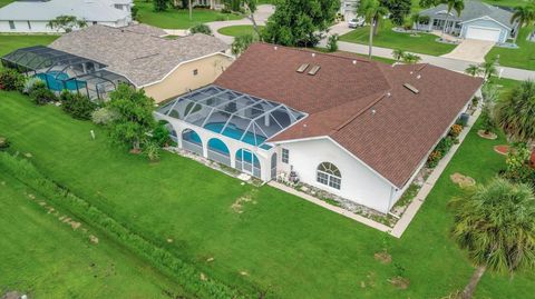 A home in PUNTA GORDA