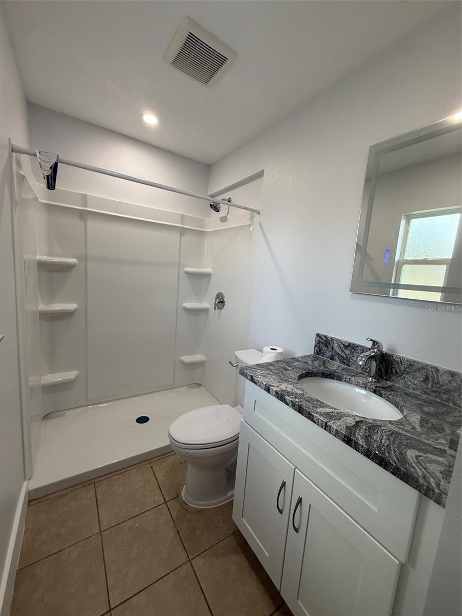 GROVEVIEW VLG - Residential Lease