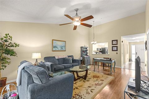 Tiny photo for 2409 SE 18th Circle, Ocala, FL 34471 (MLS # OM726526)