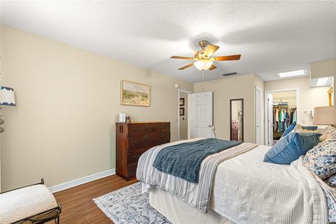 Tiny photo for 2409 SE 18th Circle, Ocala, FL 34471 (MLS # OM726526)