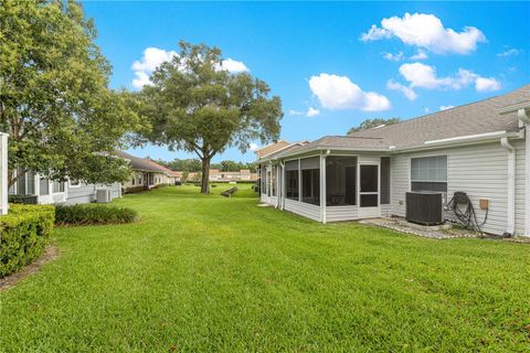 Tiny photo for 2409 SE 18th Circle, Ocala, FL 34471 (MLS # OM726526)