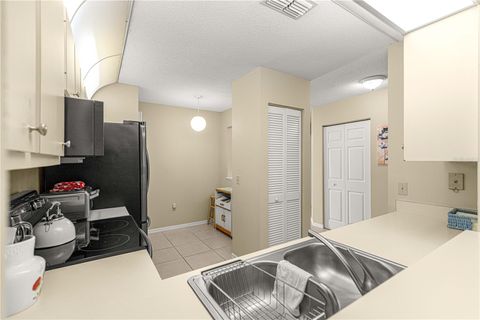 Tiny photo for 2409 SE 18th Circle, Ocala, FL 34471 (MLS # OM726526)