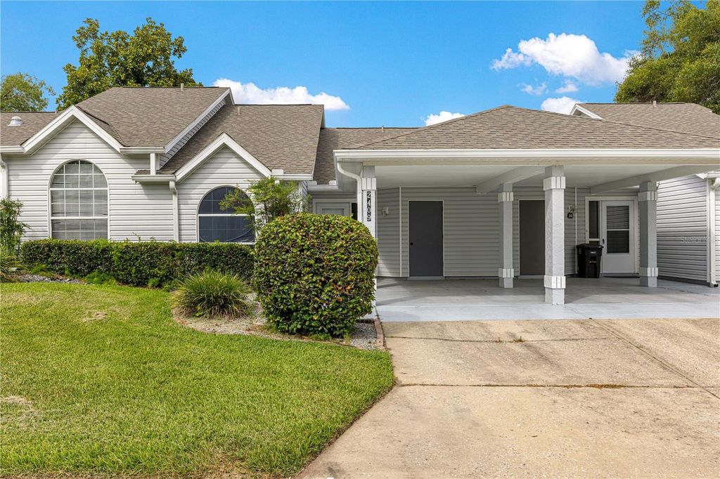 Photo of 2409 SE 18th Circle, Ocala, FL 34471 (MLS # OM726526)