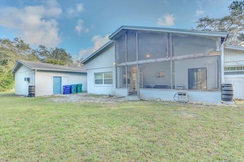 A home in LAKE MARY