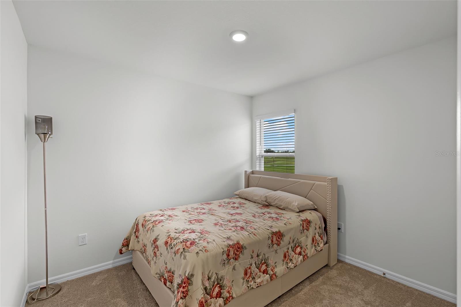 HARMONY/LK ELOISE PH 2 - Residential Lease