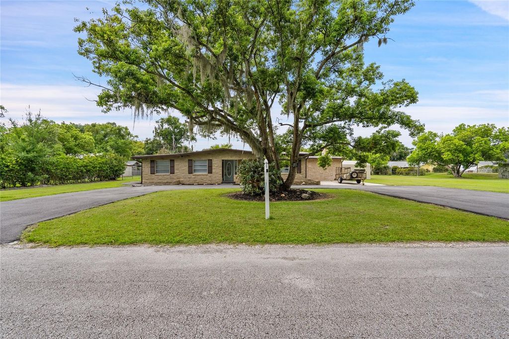 Photo of 480 Palm Drive, Sanford, FL 32771 (MLS # O6404423)
