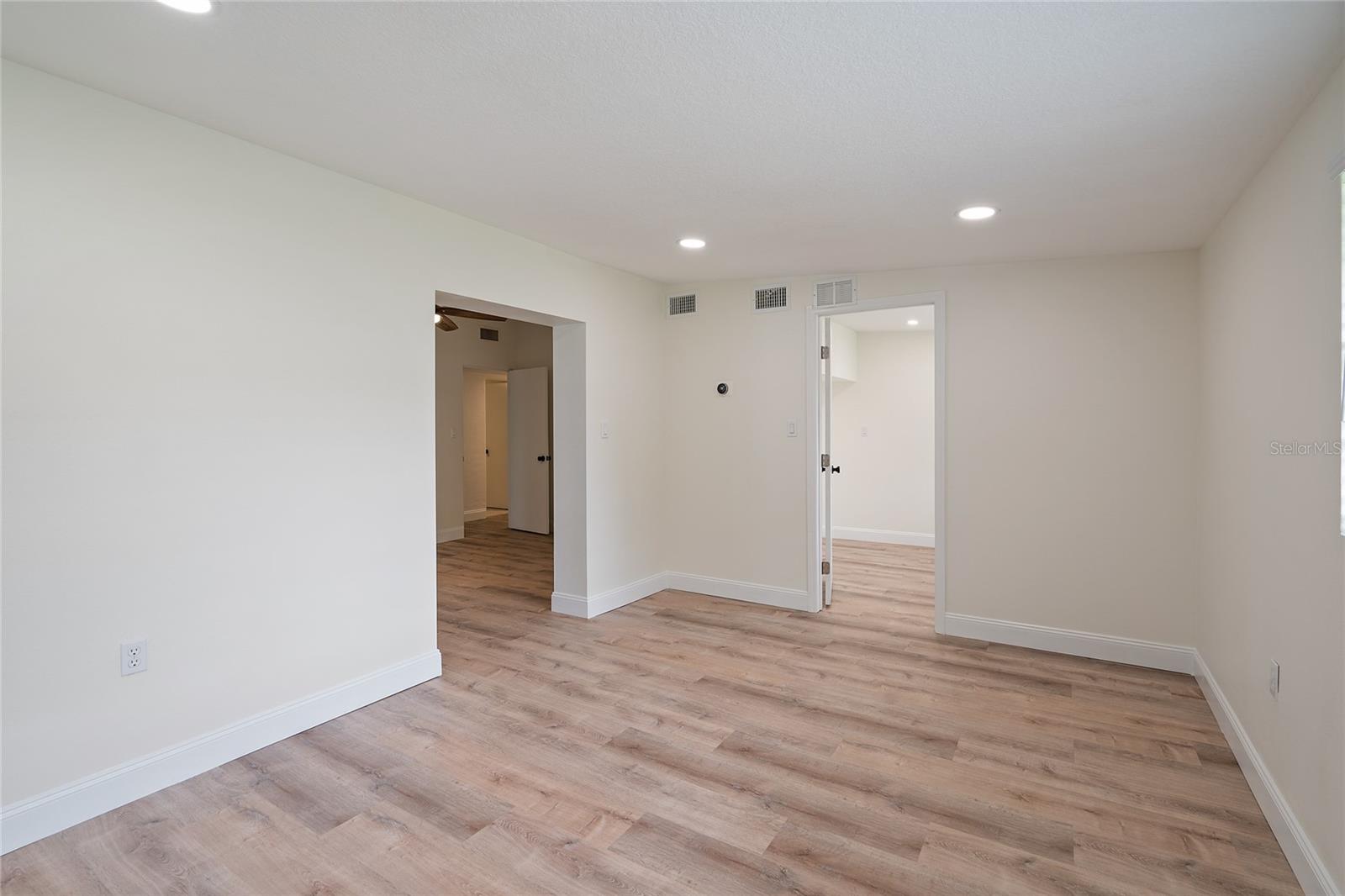 WOLFERS LAKE VIEW TERRACE - Residential