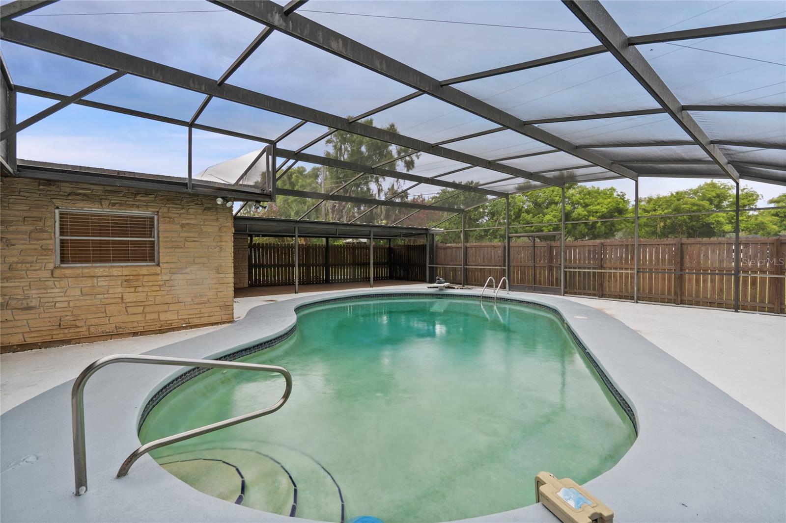 WOLFERS LAKE VIEW TERRACE - Residential