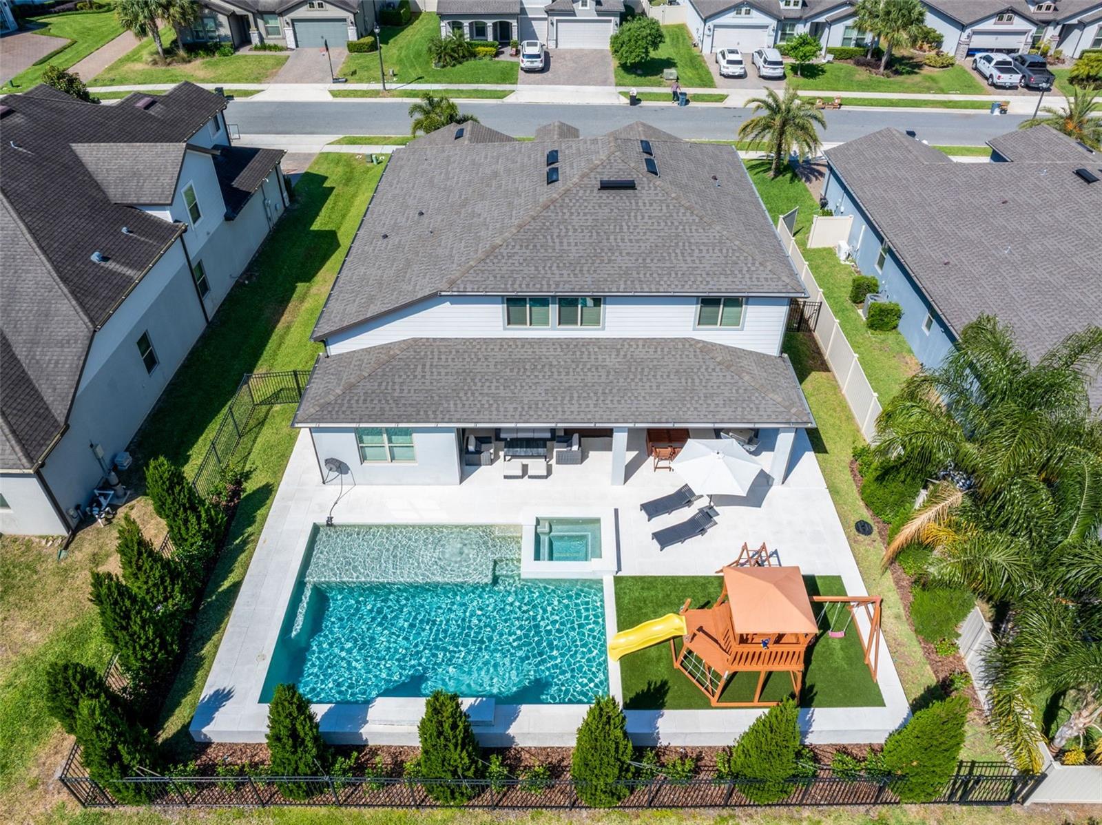 327 ISLAND SOUND CT