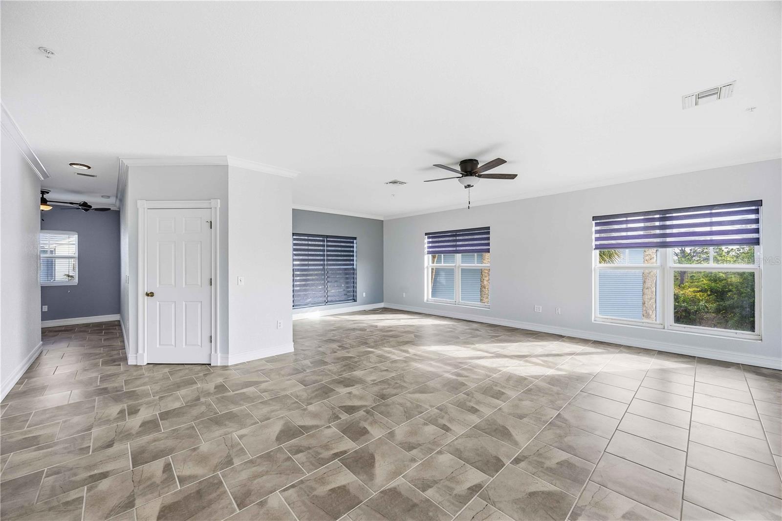 TOWNHOMES CAPE HAZE - Residential