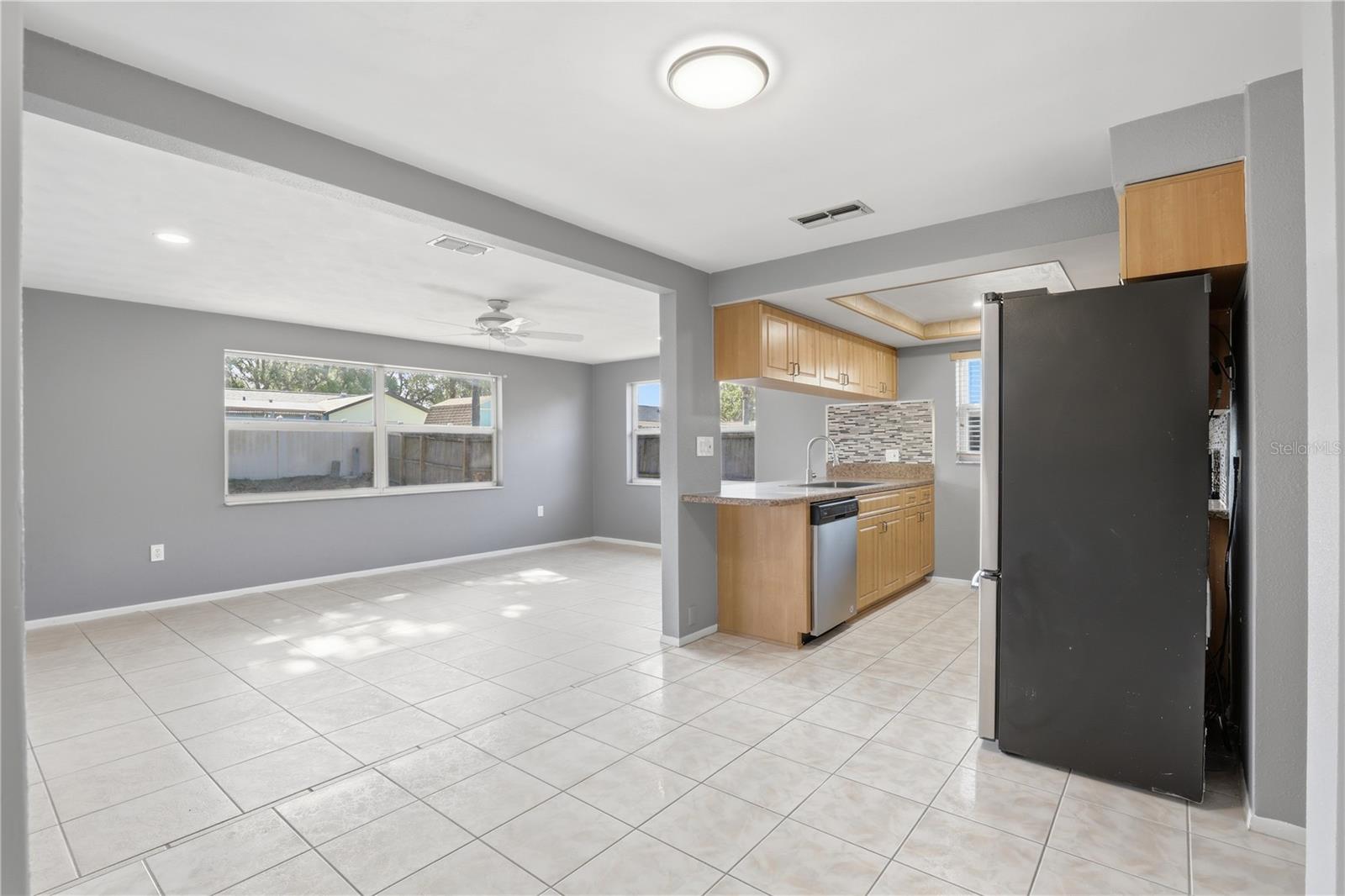 LA VILLA GARDENS - Residential