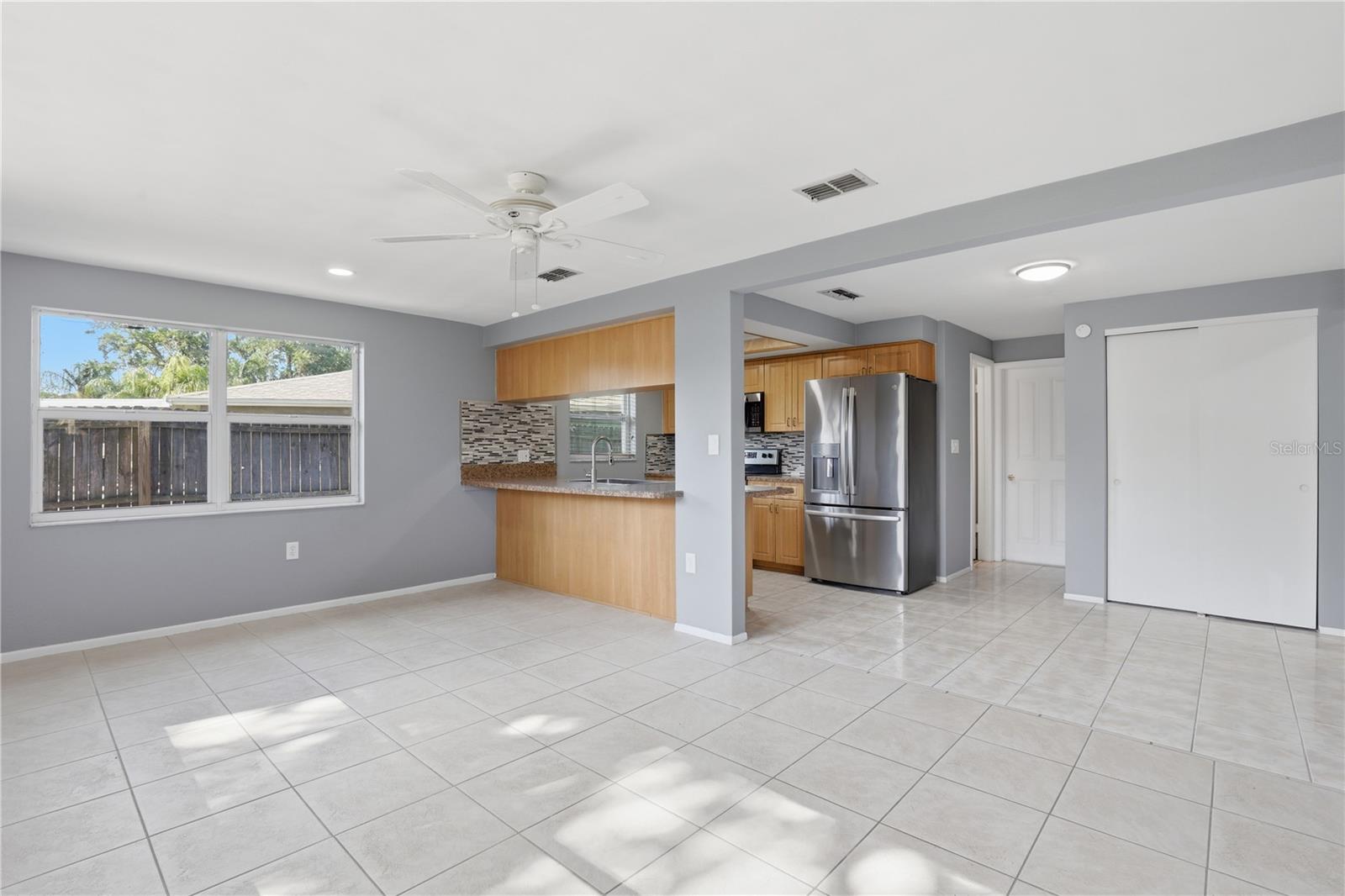 LA VILLA GARDENS - Residential