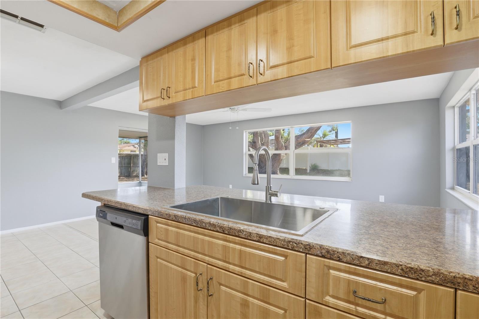 LA VILLA GARDENS - Residential