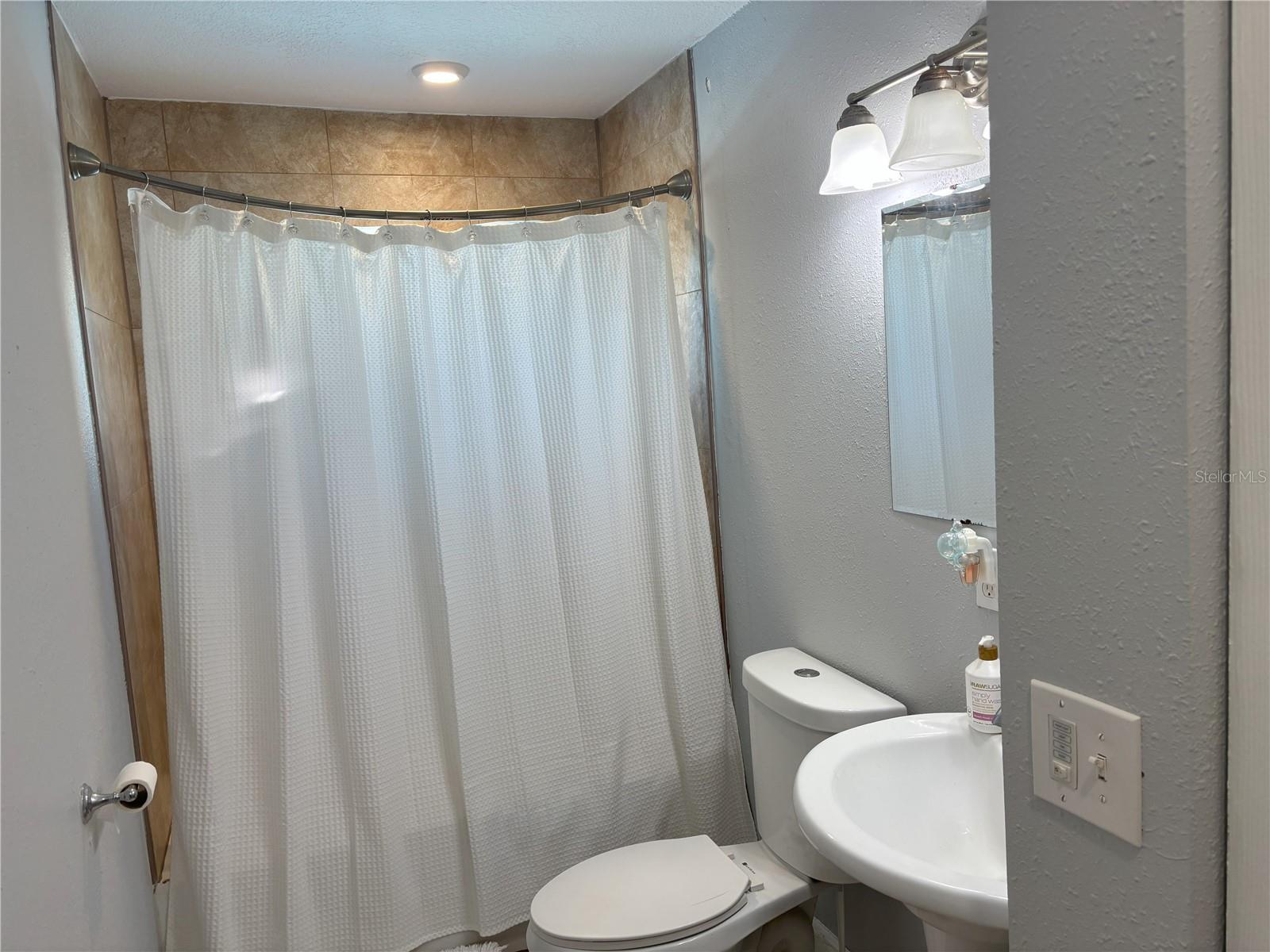 BEL AIRE WOODS ADD 07 - Residential