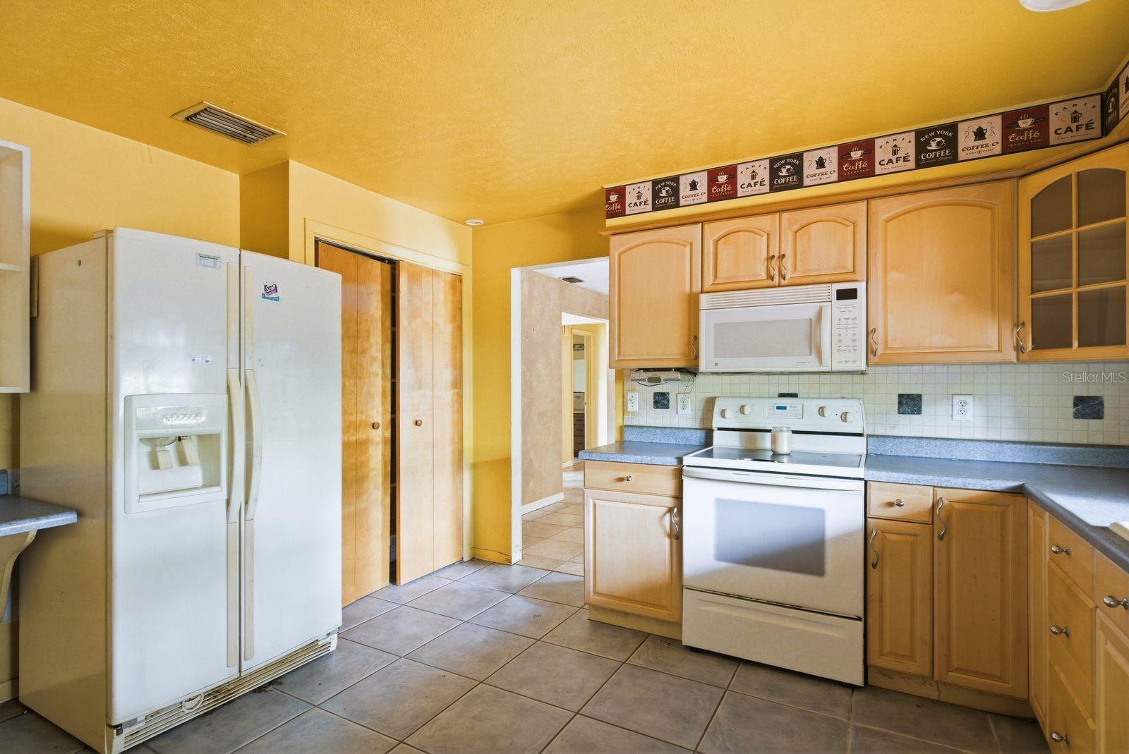 RIDGE MANOR WEST - Residential