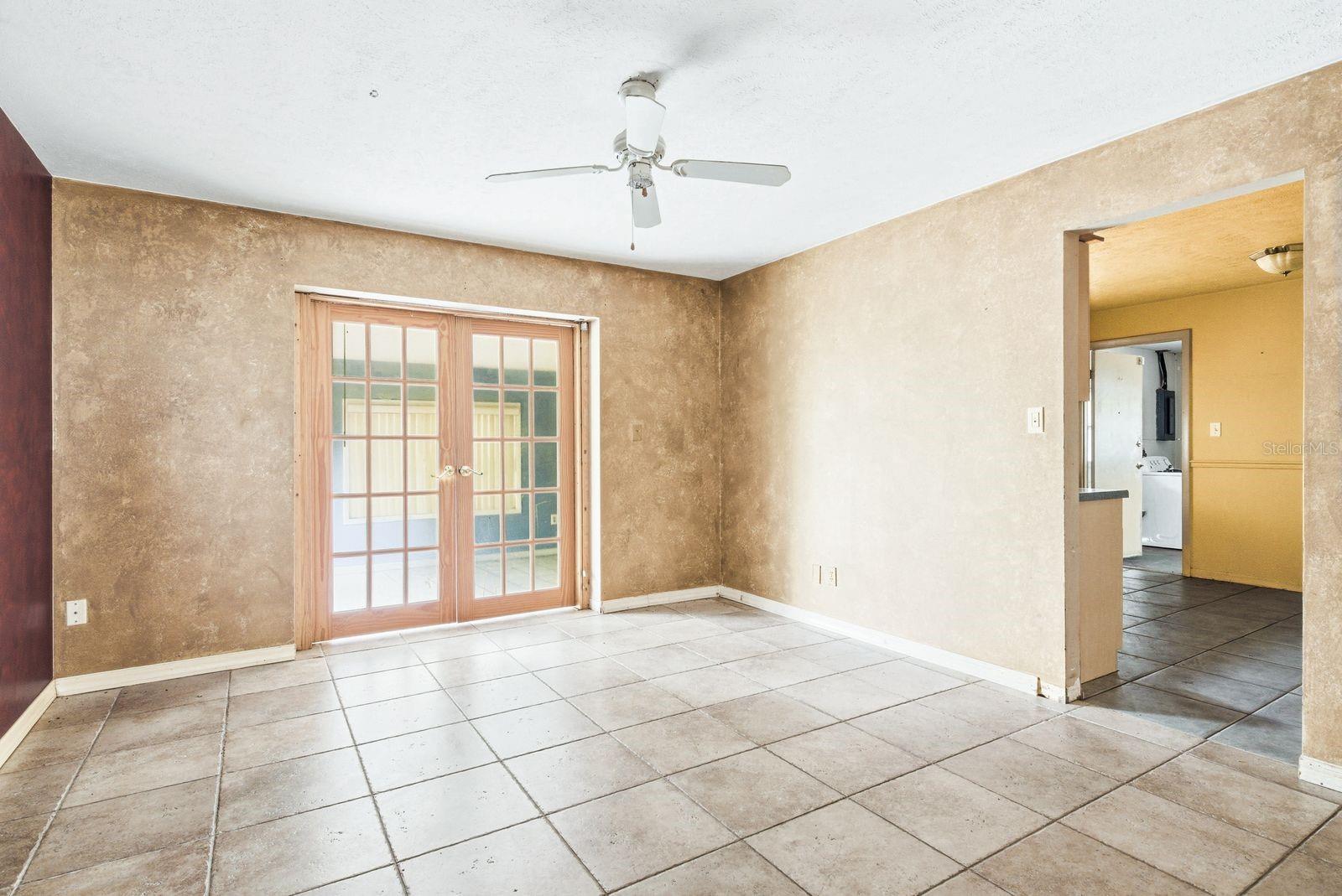 RIDGE MANOR WEST - Residential