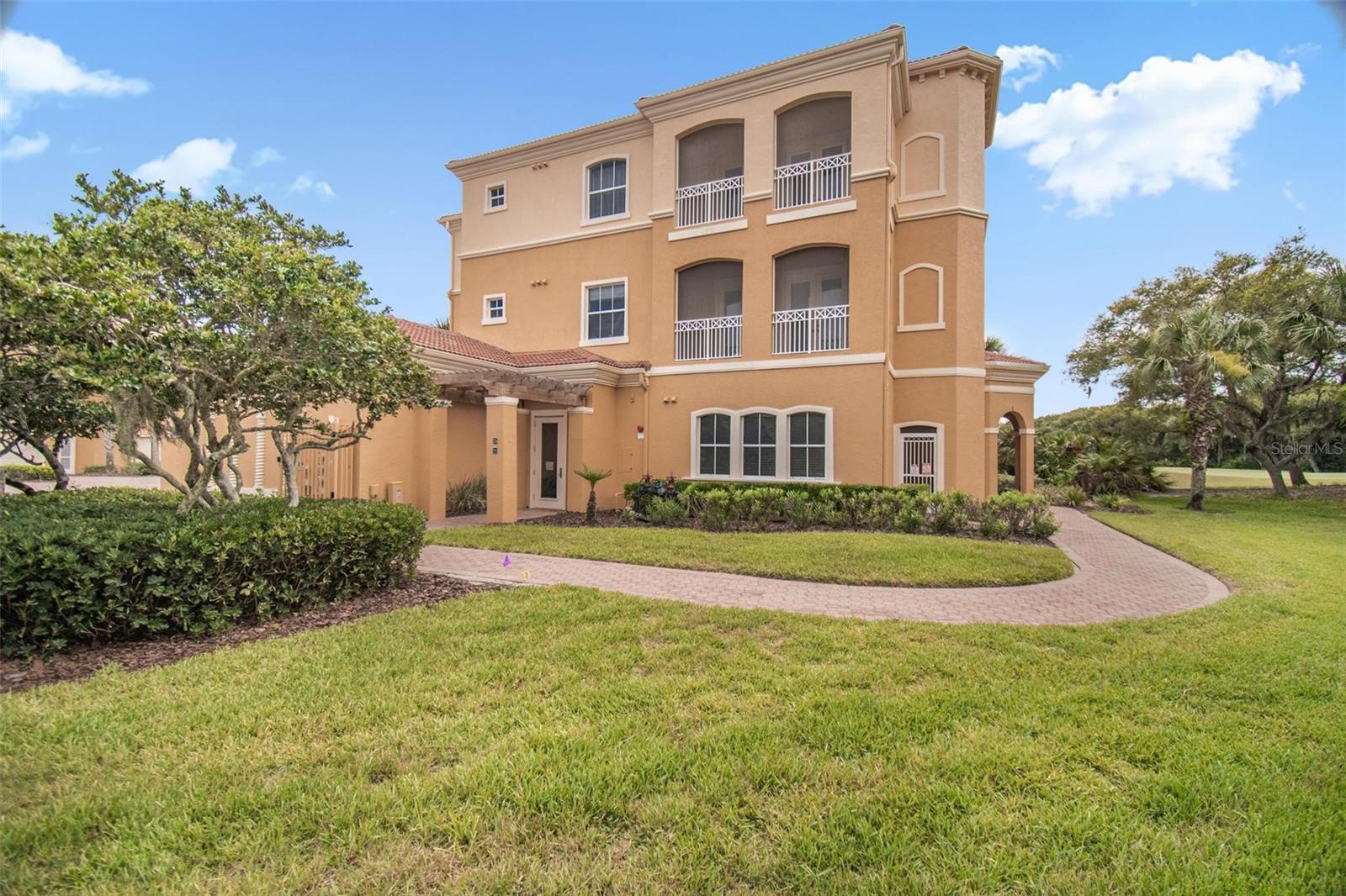 140 AVENUE DE LA MER 1703