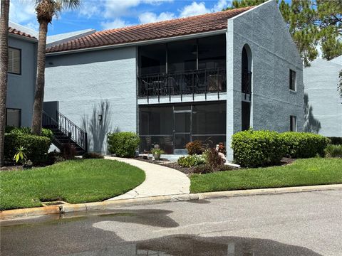 Photo of 6326 Grand Bahama Circle #H, Tampa, FL 33615 (MLS # TB8425289)