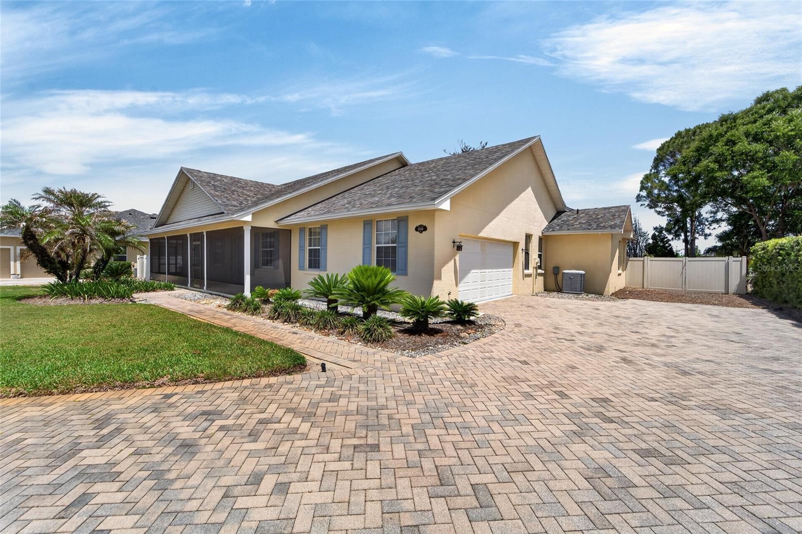 6360 RIVERLAKE COURT