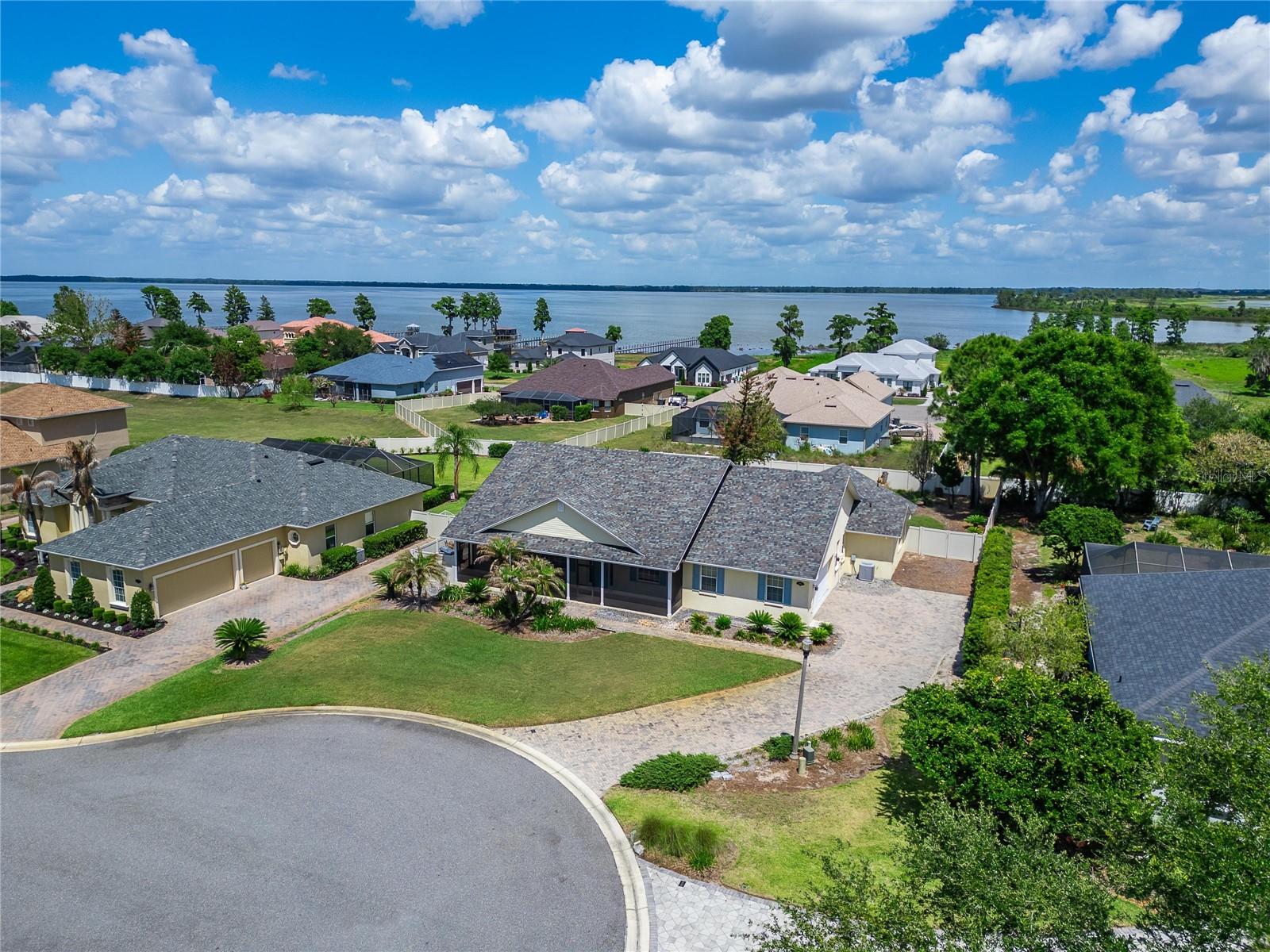 RIVERLAKE ADD - Residential