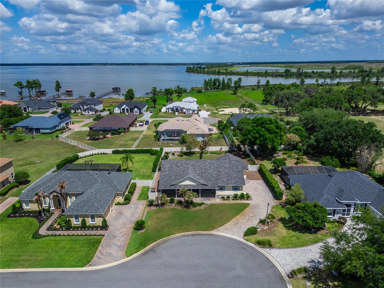 RIVERLAKE ADD - Residential
