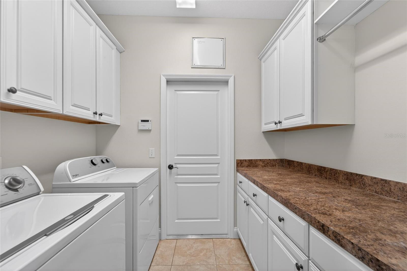 RIVERLAKE ADD - Residential