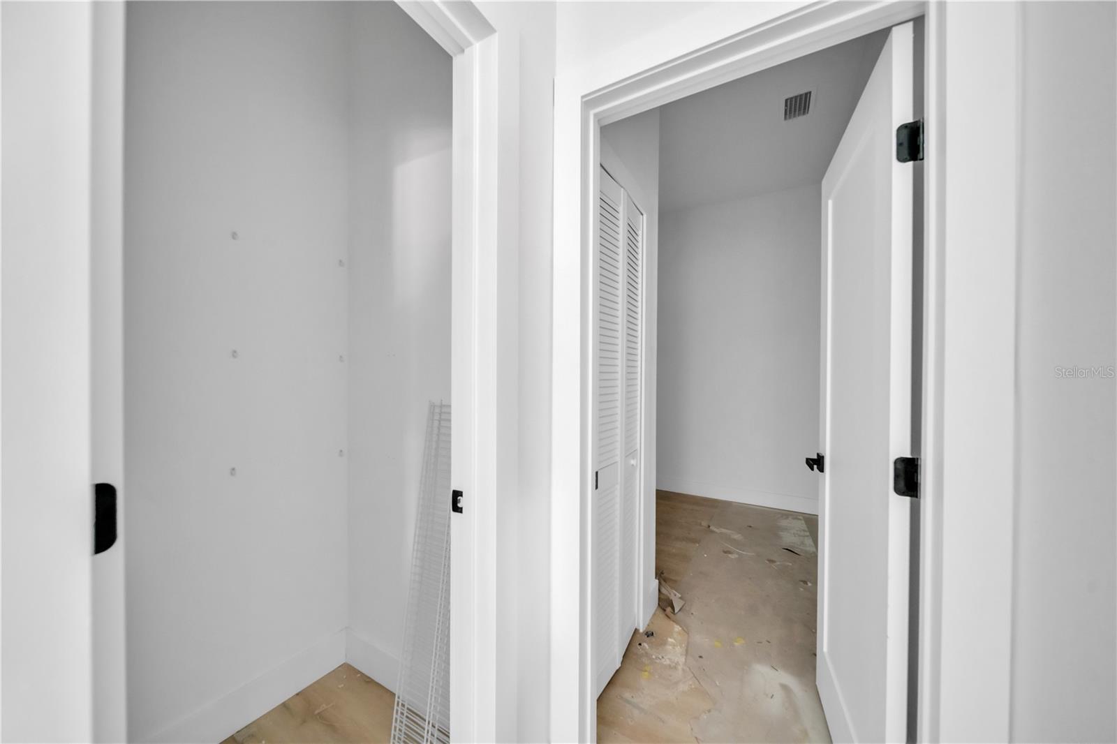 1564 - PORT CHARLOTTE SUB 20 - Residential