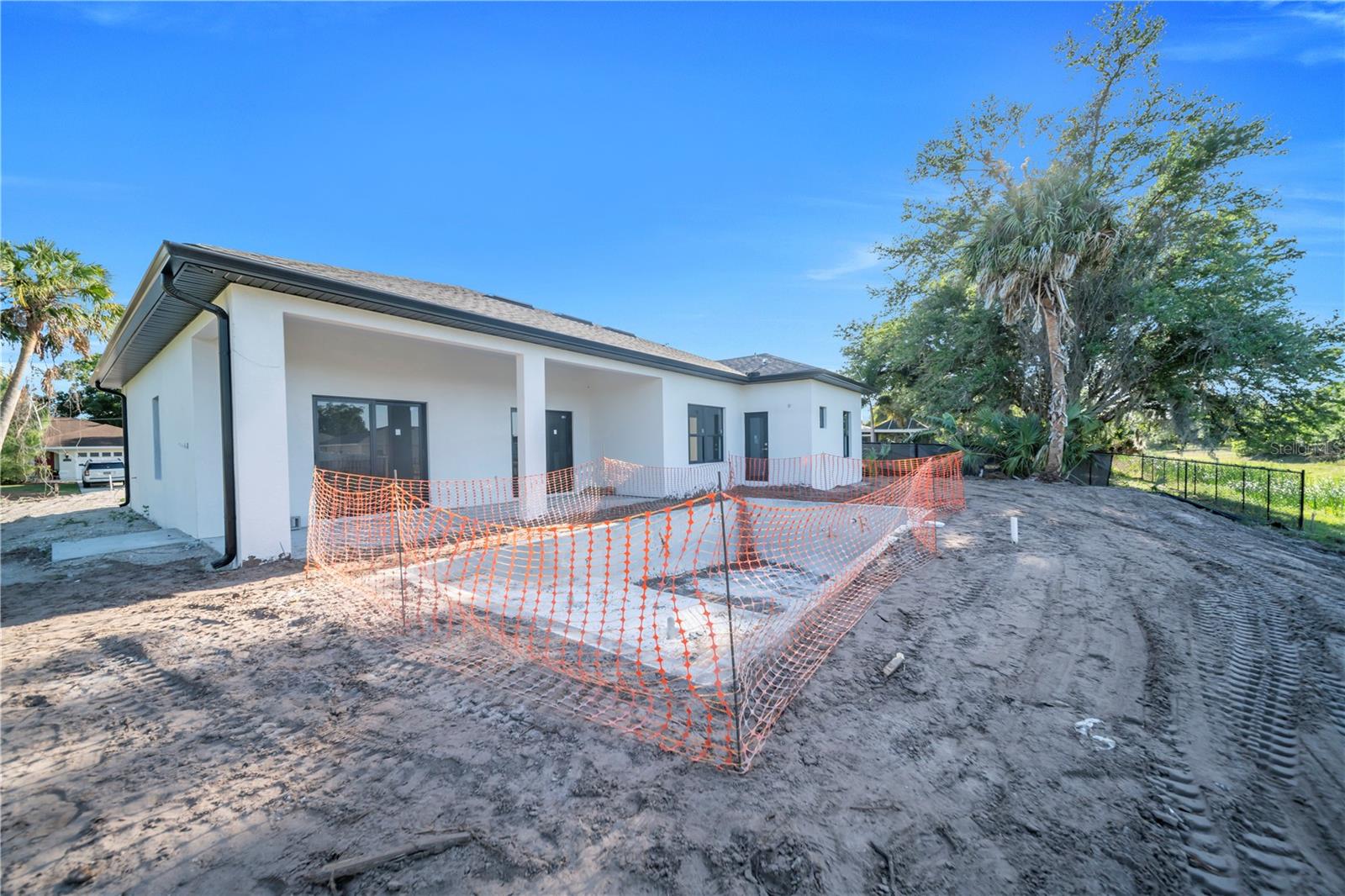 1564 - PORT CHARLOTTE SUB 20 - Residential