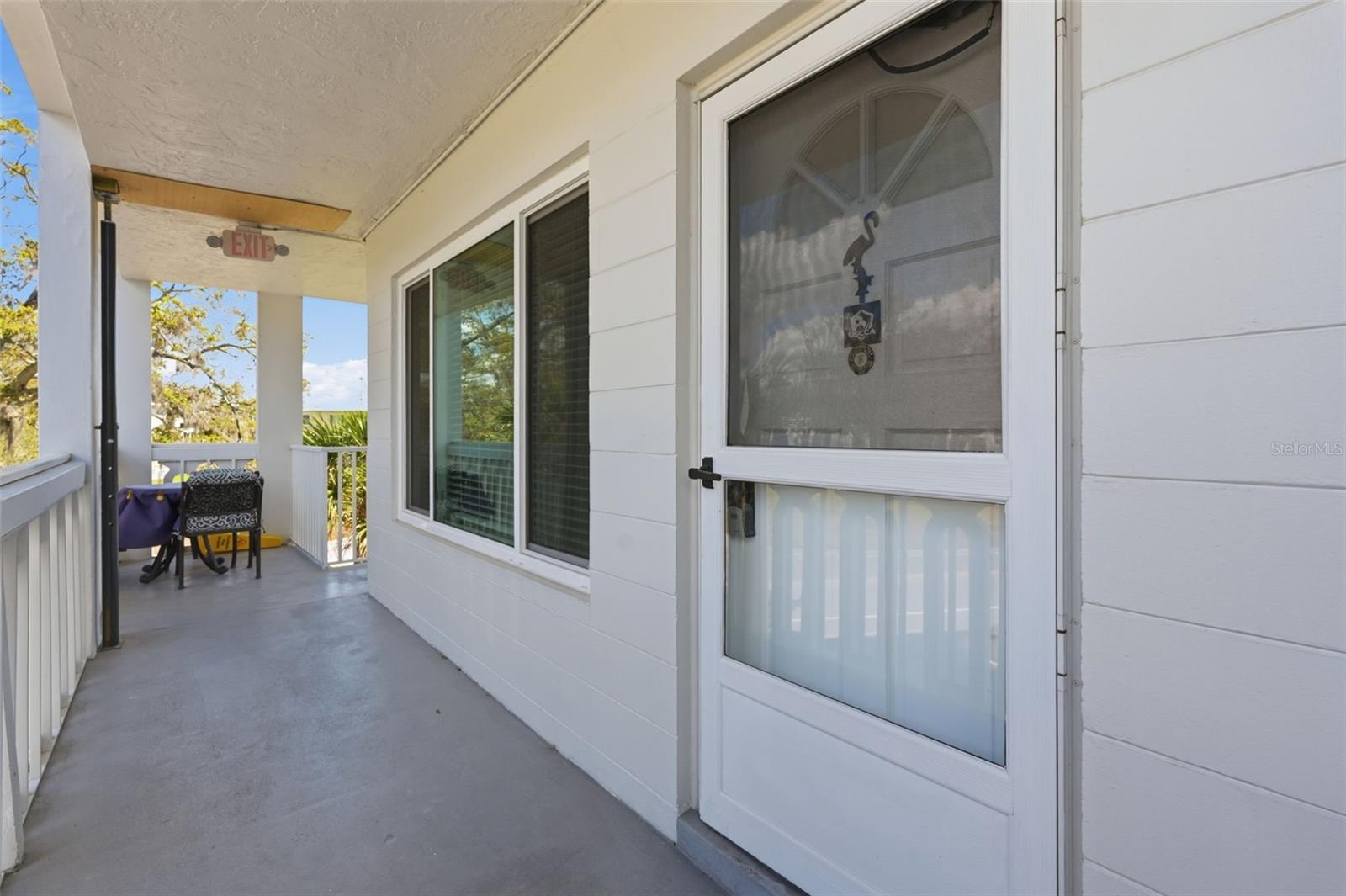 ON TOP OF THE WORLD - Residential