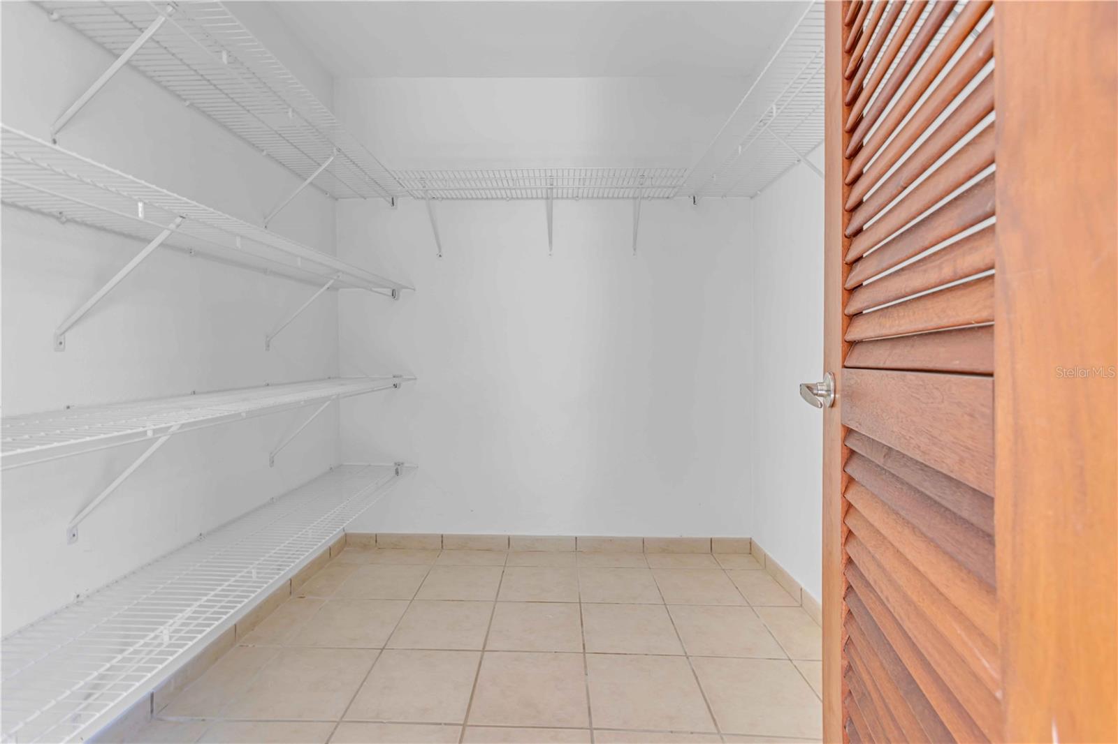 SABANERA DE DORADO - Residential