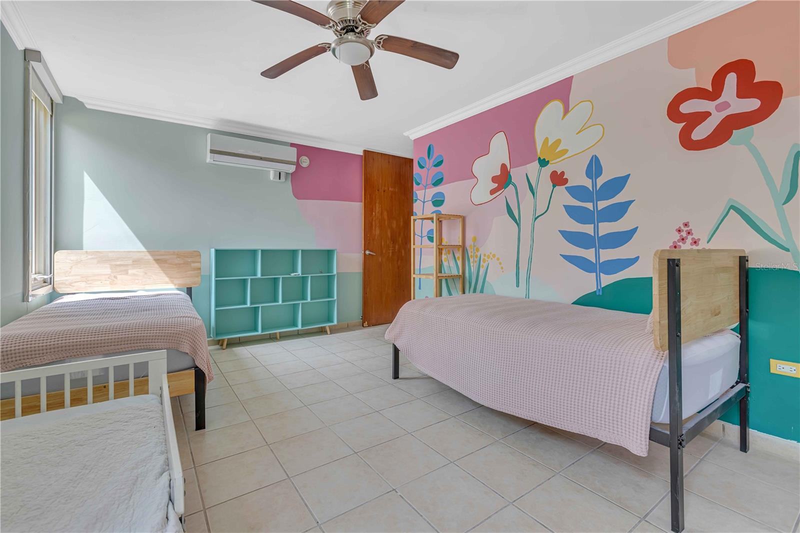 SABANERA DE DORADO - Residential