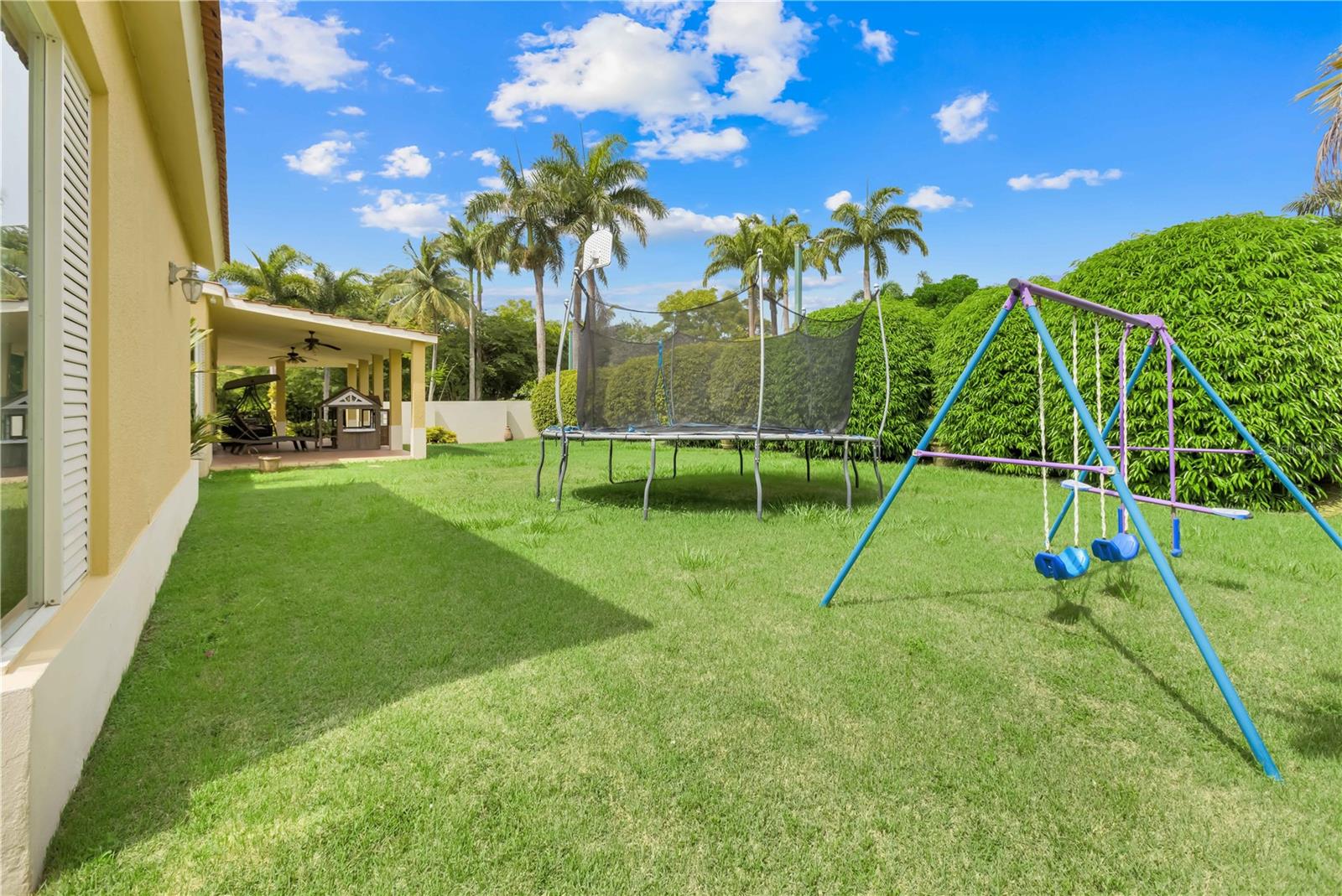 SABANERA DE DORADO - Residential
