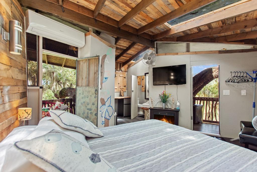 NOT IN A SUBDIVISION - Residential