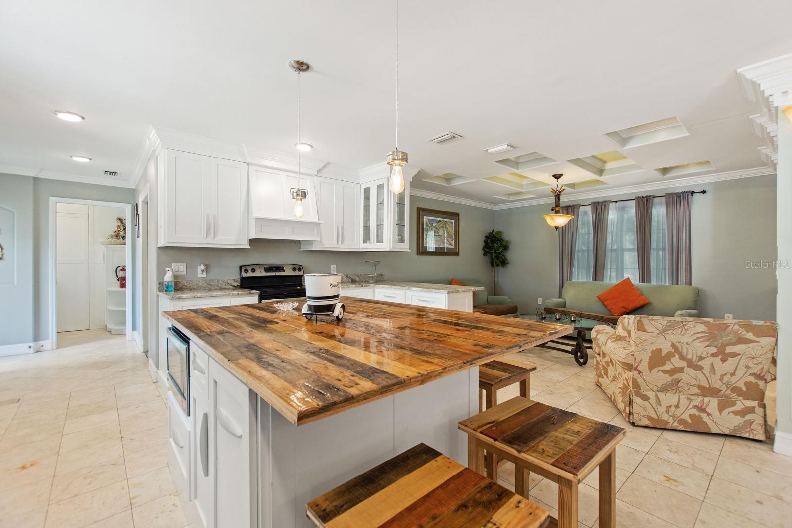 NOT IN A SUBDIVISION - Residential