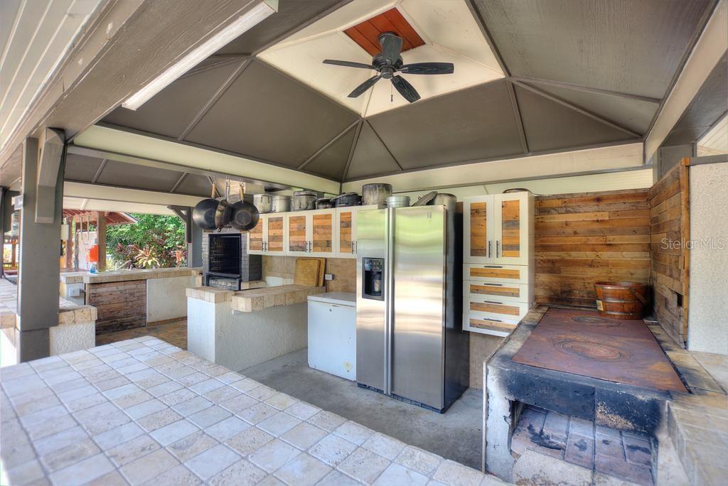 NOT IN A SUBDIVISION - Residential