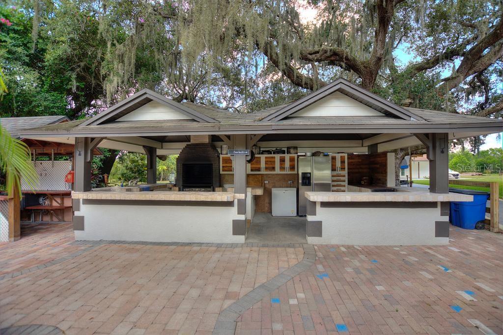 NOT IN A SUBDIVISION - Residential