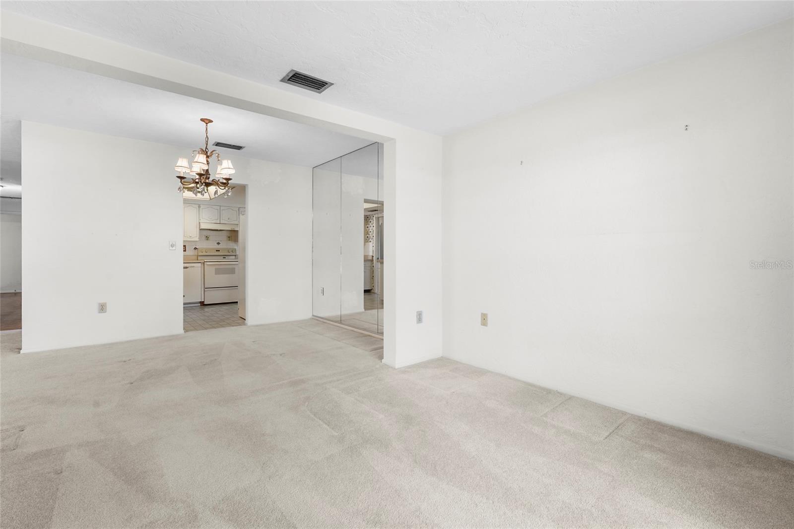 SOUTH GATE VILLAGE GREEN 10 - Residential