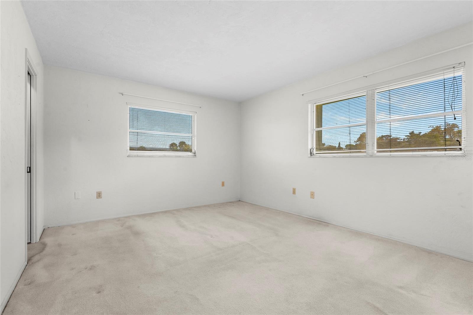 SOUTH GATE VILLAGE GREEN 10 - Residential