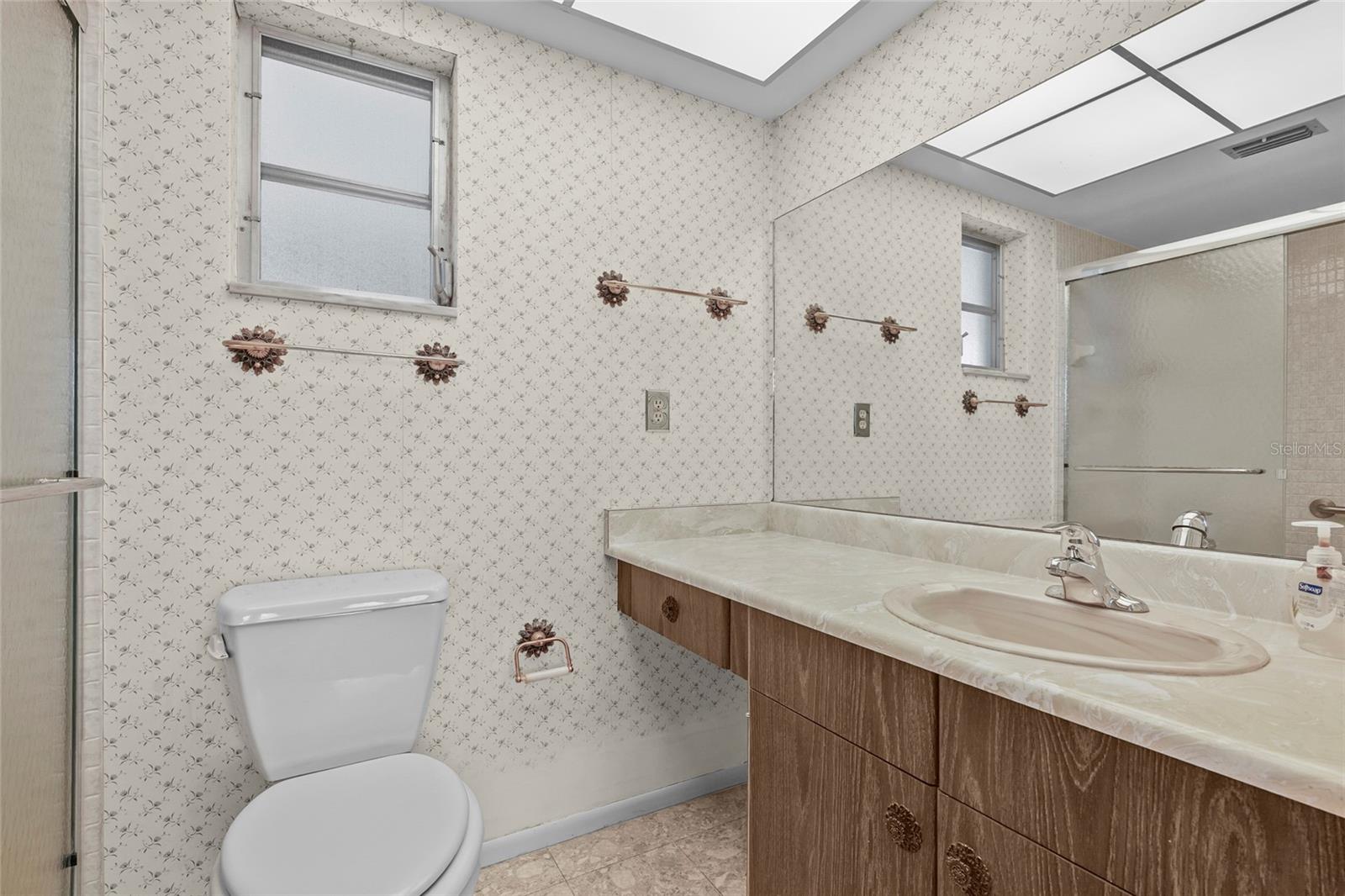 SOUTH GATE VILLAGE GREEN 10 - Residential