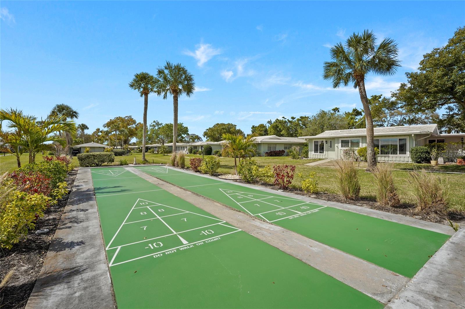 SOUTH GATE VILLAGE GREEN 10 - Residential