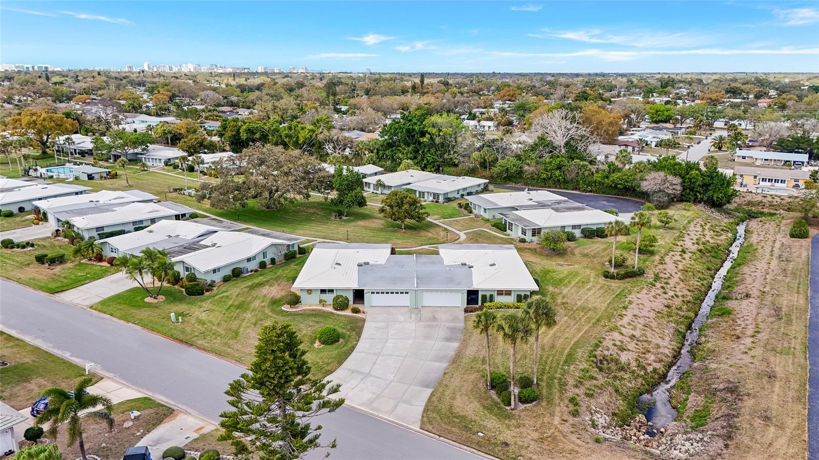 SOUTH GATE VILLAGE GREEN 10 - Residential