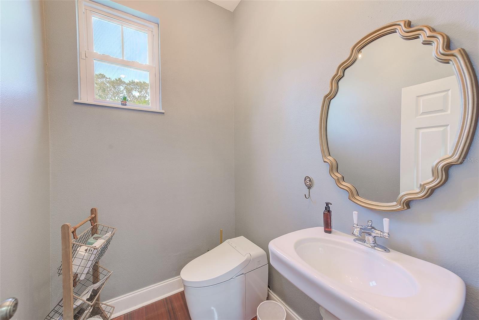 GRAHAMS T W SUB - Residential Lease