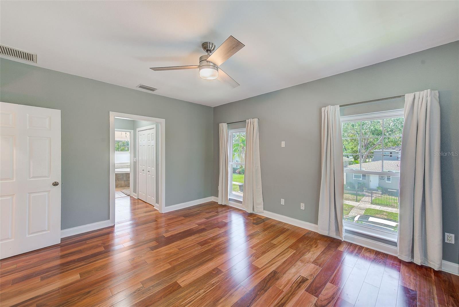 GRAHAMS T W SUB - Residential Lease